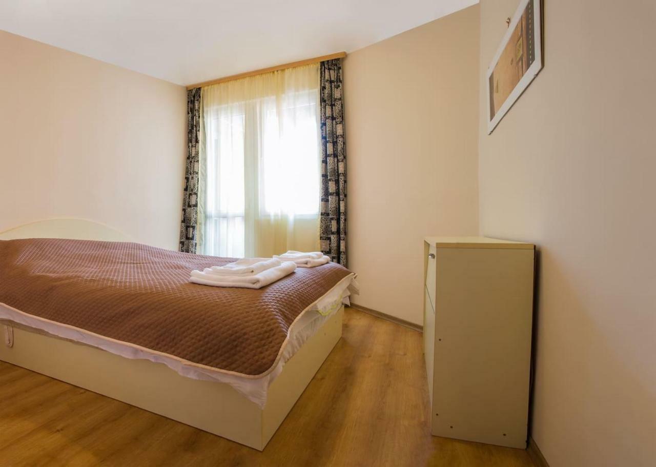 Glorious - 2-Bedroom Apartment Near Youth Hill By Flat Mаnager Plovdiv Exterior foto