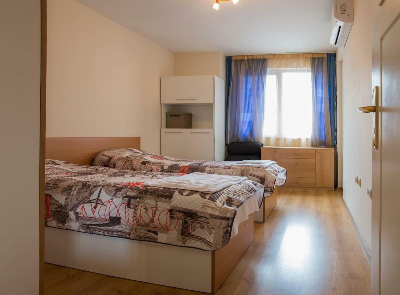 Glorious - 2-Bedroom Apartment Near Youth Hill By Flat Mаnager Plovdiv Exterior foto