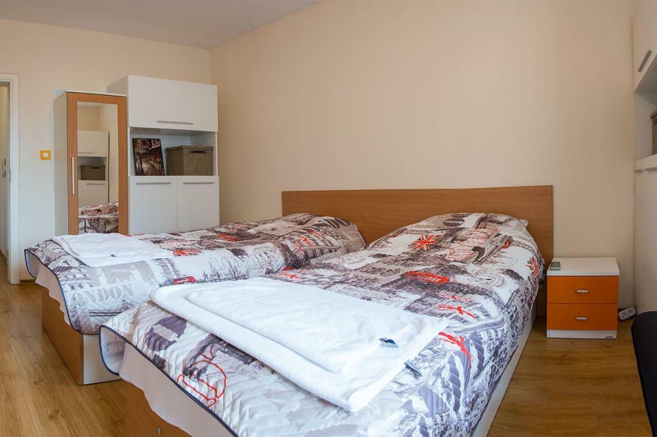 Glorious - 2-Bedroom Apartment Near Youth Hill By Flat Mаnager Plovdiv Exterior foto